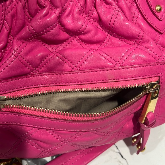 Marc Jacobs Stam Barbie pink Quilted Kiss Lock Snap Closure Satchel Purse Y2K … - Picture 7 of 10